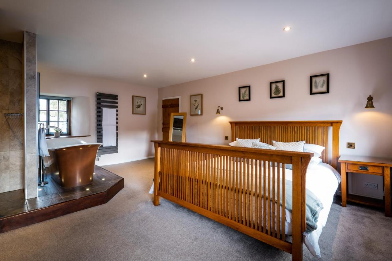 Villa Luxury 1 Bed - Great Location - Peaceful-hot Tub *
