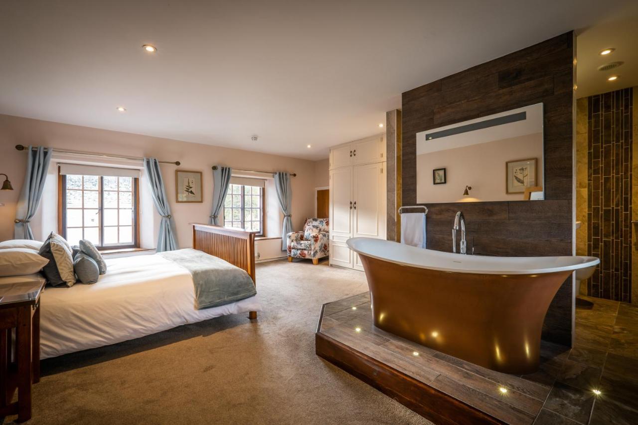 Luxury 1 Bed - Great Location - Peaceful-hot Tub Villa
