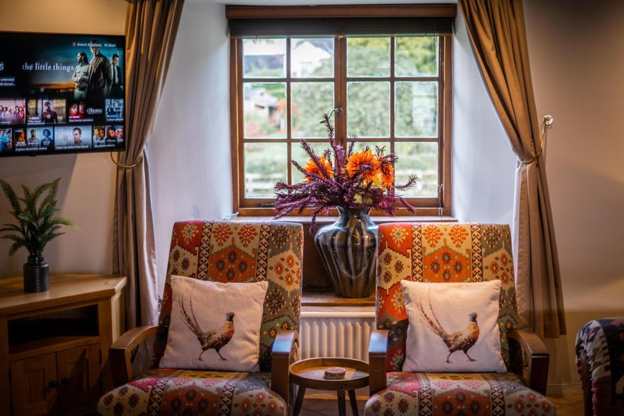 Luxury 1 Bed - Great Location - Peaceful-hot Tub Villa Bowness-on-Windermere